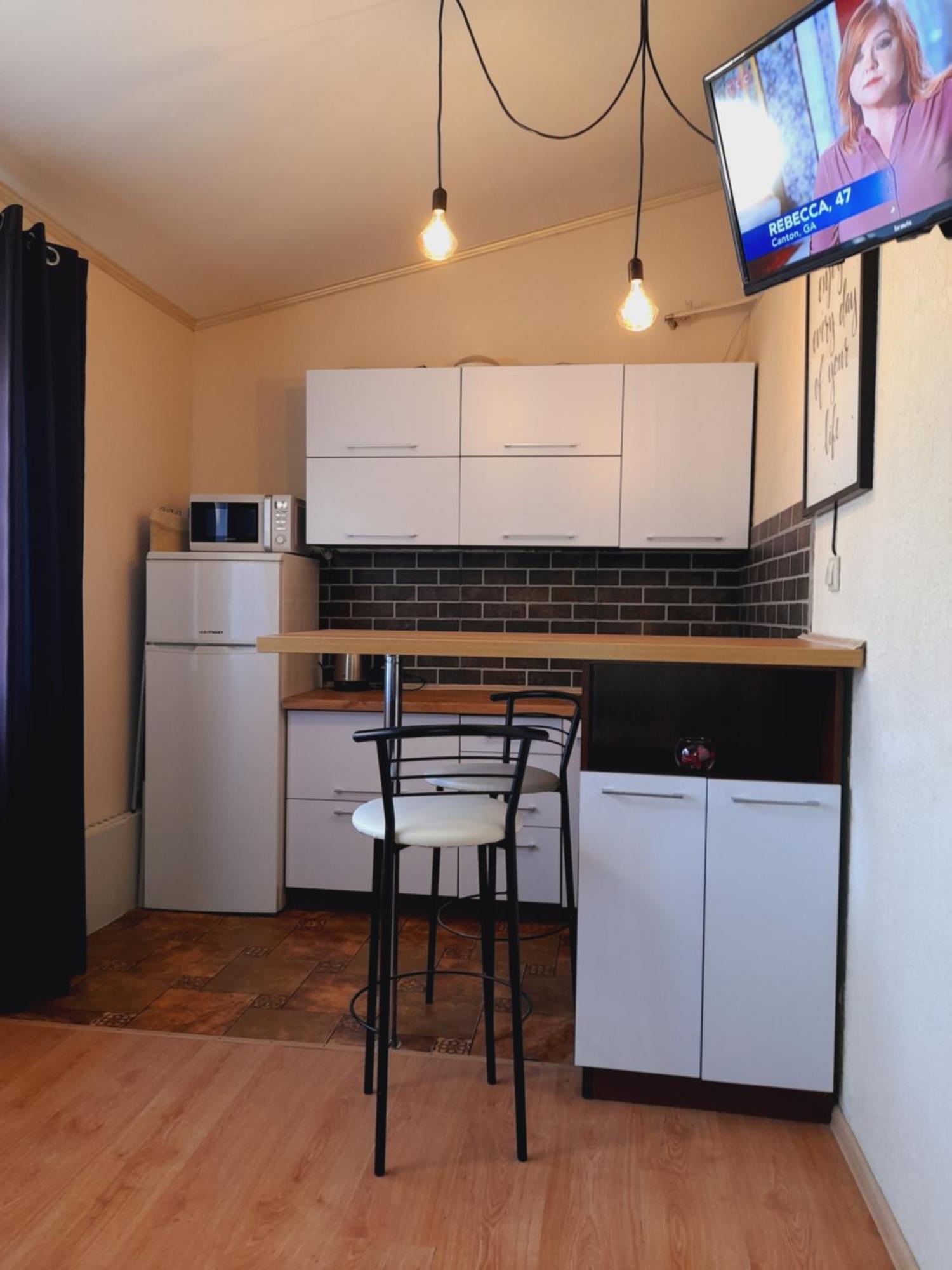 Studio Apartments In Center Mini 5 Поверх Без Ліфту Ivano-Frankivszk Szoba fotó