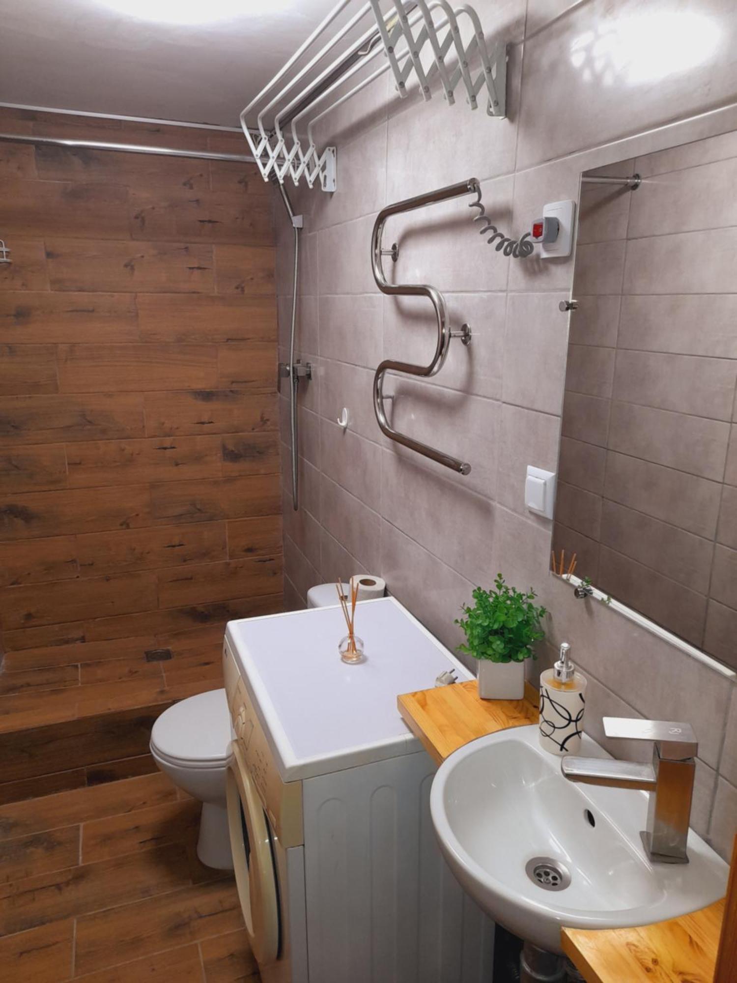 Studio Apartments In Center Mini 5 Поверх Без Ліфту Ivano-Frankivszk Szoba fotó